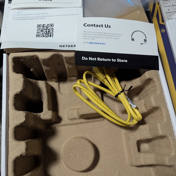 Netgear Nighthawk AC1900 Modem Router - Picture 10 of 10